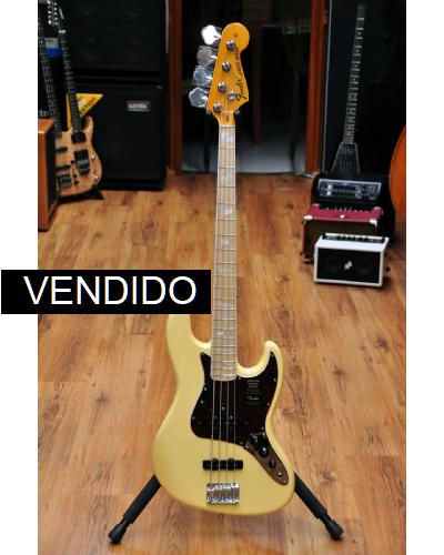 Fender American Original 70's Jazz Bass Vintage White